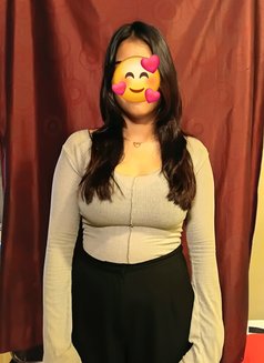 Private meet - escort in Bangalore Photo 5 of 5