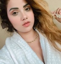 Kajal - escort in Bangalore Photo 1 of 3