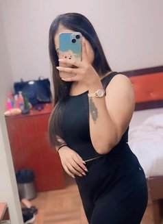 Kajal – Indian Escort in bangalore - puta in Bangalore Photo 4 of 4