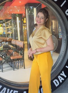 Kajal - escort in Dubai Photo 3 of 8
