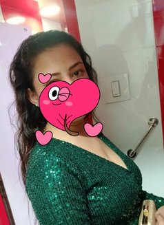 Kajal - escort in Hyderabad Photo 1 of 2