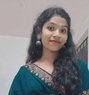 Kajal - puta in Hyderabad Photo 1 of 2