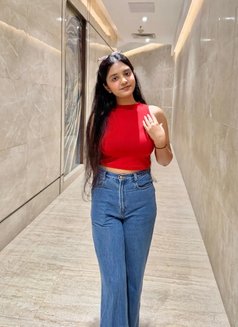 Kajal - escort in Kolkata Photo 2 of 3