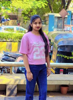 Kajal - puta in Mumbai Photo 6 of 15