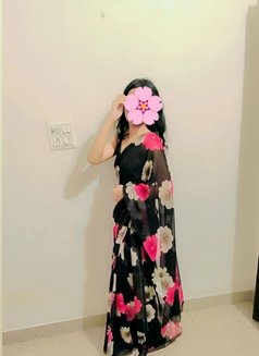 Kajal - escort in Noida Photo 1 of 2