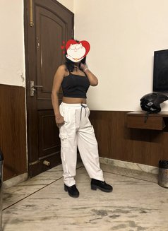 Kajal Mehra Independent Call Girl - puta in New Delhi Photo 1 of 3