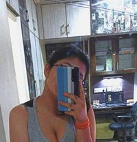 Kajal Reddy - puta in Kozhikode