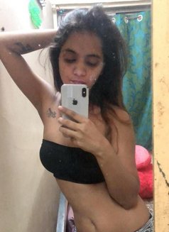 Kajal Reddy - adult performer in Hyderabad Photo 4 of 4