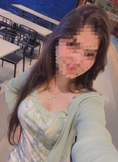 [ 𝕜𝕒𝕛𝕒𝕝☆☜] {Cam & meet service} - escort in Hyderabad Photo 2 of 4