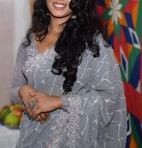 Kajol Arrived Hongkong to Make New Frien - escort in Hong Kong