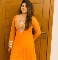 Kajol Indian model Hot & Sexy Big Boobs - puta in Lahore