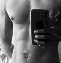 Kaldrogo - Acompañantes masculino in Kathmandu