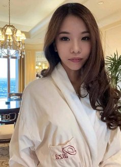 Kaleya - escort in Osaka Photo 1 of 7