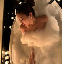 Kaleya - escort in Osaka