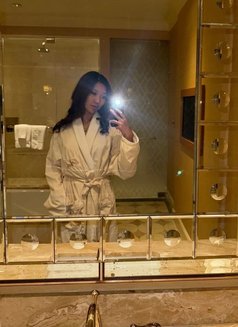 Kaleya - escort in Osaka Photo 7 of 7