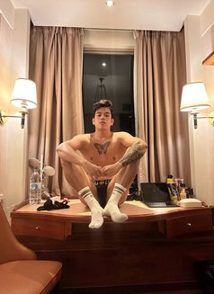 Kali - Male escort in Hong Kong Photo 12 of 12