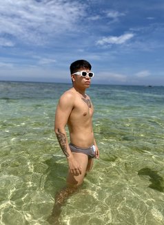 Kali - Acompañantes masculino in Manila Photo 1 of 4