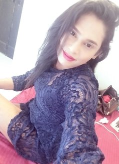 Kalifa Romantic Sex & Cute Boobs - Transsexual escort in Colombo Photo 1 of 21