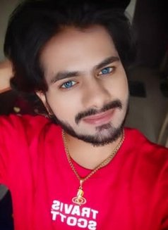 Kalki - Male escort in Bangalore Photo 3 of 5