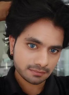 Kalki - Male escort in Bangalore Photo 4 of 5