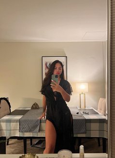 Kally - escort in Hanoi Photo 9 of 24