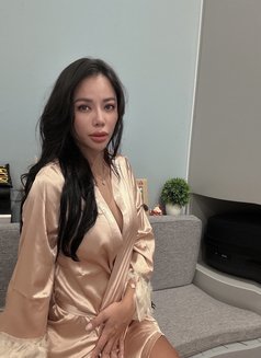 Kally - escort in Hanoi Photo 20 of 24