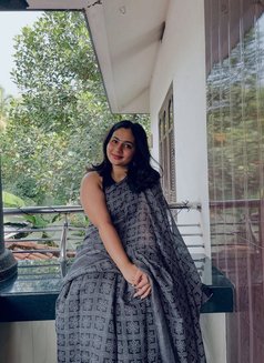 Kalpana - escort in Bangkok Photo 2 of 3