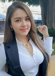 KALPANA KOHALI INDEPENDENT COLLEGE GIRLS - Intérprete de adultos in Faridabad Photo 8 of 13