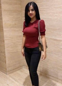 Kalumia - escort in Jeddah Photo 4 of 5