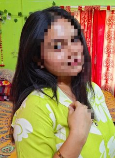 Kalyan Best Escort Service - puta in Kalyan Photo 2 of 3