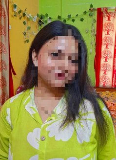 Kalyan Best Escort Service - puta in Kalyan Photo 3 of 3