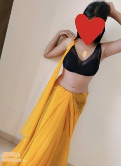 Kalyani - escort in Pune Photo 6 of 9