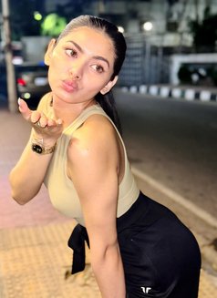 Kamakshi - escort in Ahmedabad Photo 1 of 3