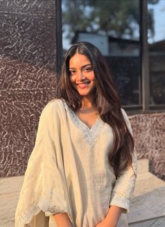 Kamakshi - escort in Hyderabad Photo 3 of 4