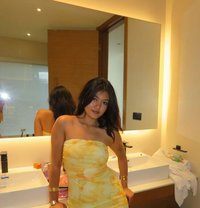 Preeti - escort in Mangalore Photo 1 of 3