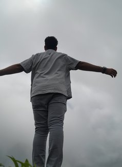 Kamal - Male escort in Ahmedabad Photo 3 of 4