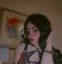 Kamar - escort in Beirut