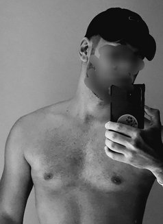 Telegram @Kamelove1321 - Male escort in Abu Dhabi Photo 2 of 2