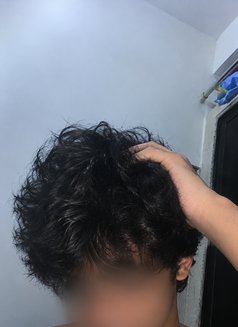 Kamen (Free) - Acompañantes masculino in New Delhi Photo 1 of 3
