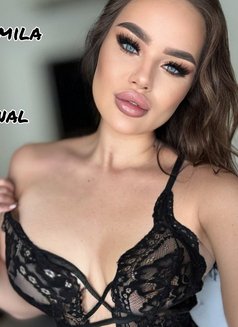 Kamila - escort in Beirut Photo 1 of 3