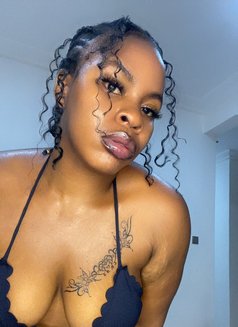 Kamila - escort in Accra Photo 1 of 6