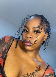 Kamila - escort in Accra Photo 6 of 6