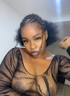 Kamila - puta in Accra Photo 7 of 7