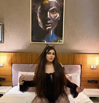 Kamilla - Transsexual escort in Riyadh Photo 14 of 15