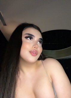 kamilla 🤪 - Transsexual escort in Saraewo Photo 8 of 12