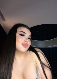 kamilla 🤪 - Transsexual escort in Saraewo Photo 11 of 12