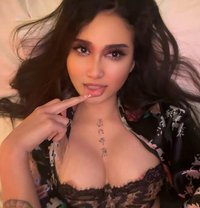 Kamilla - escort in Al Manama Photo 18 of 26