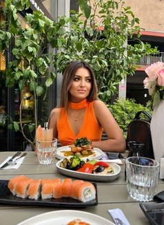 Kamilla - escort in Yerevan Photo 7 of 8