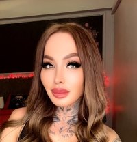 Kamilla Russia - Acompañantes transexual in İstanbul