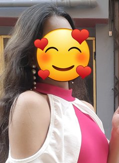 Kamini Biswas - Transsexual escort in Kolkata Photo 4 of 8